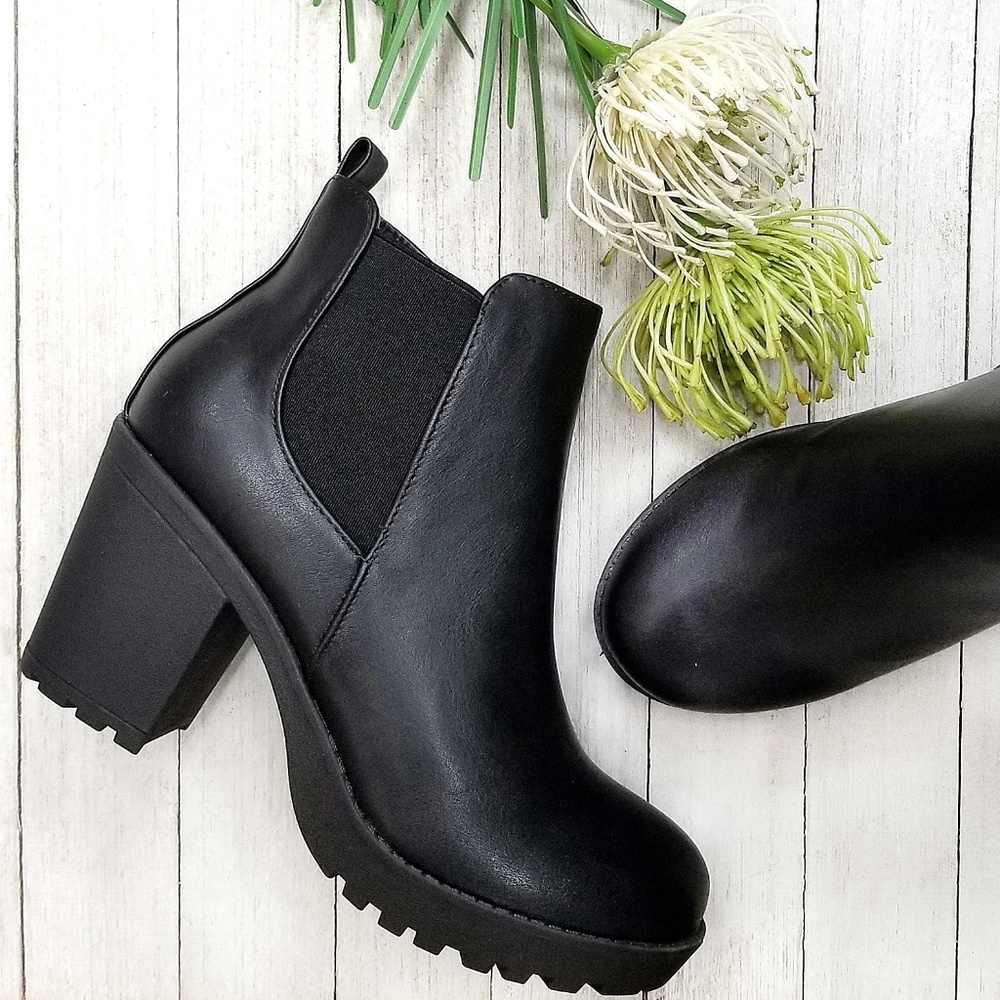 New Black Chelsea Lug Combat Ankle Boots Booties